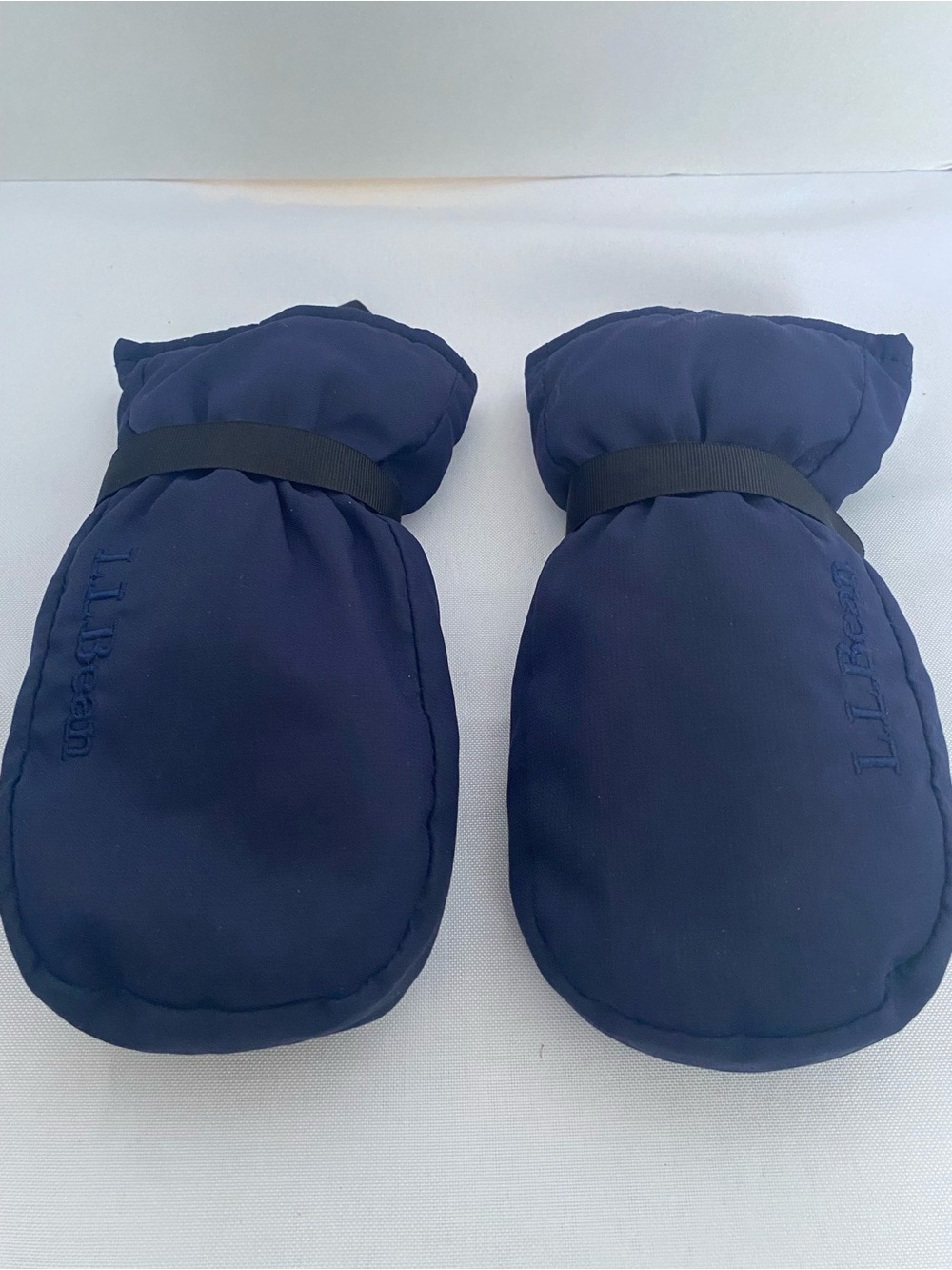 L.L. Bean Navy Kids Mittens - Insulated Winter Mitts